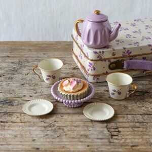 Maileg – Madelaine Afternoon Tea set – Purple